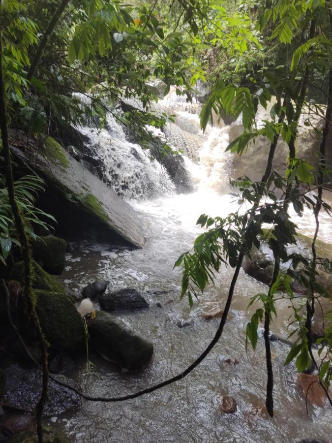 Vila Finca Jardin Del Agua Sasaima Exteriér fotografie